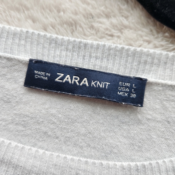 Zara Knit Pearl Sleeve Sweater - Picture 6 of 8